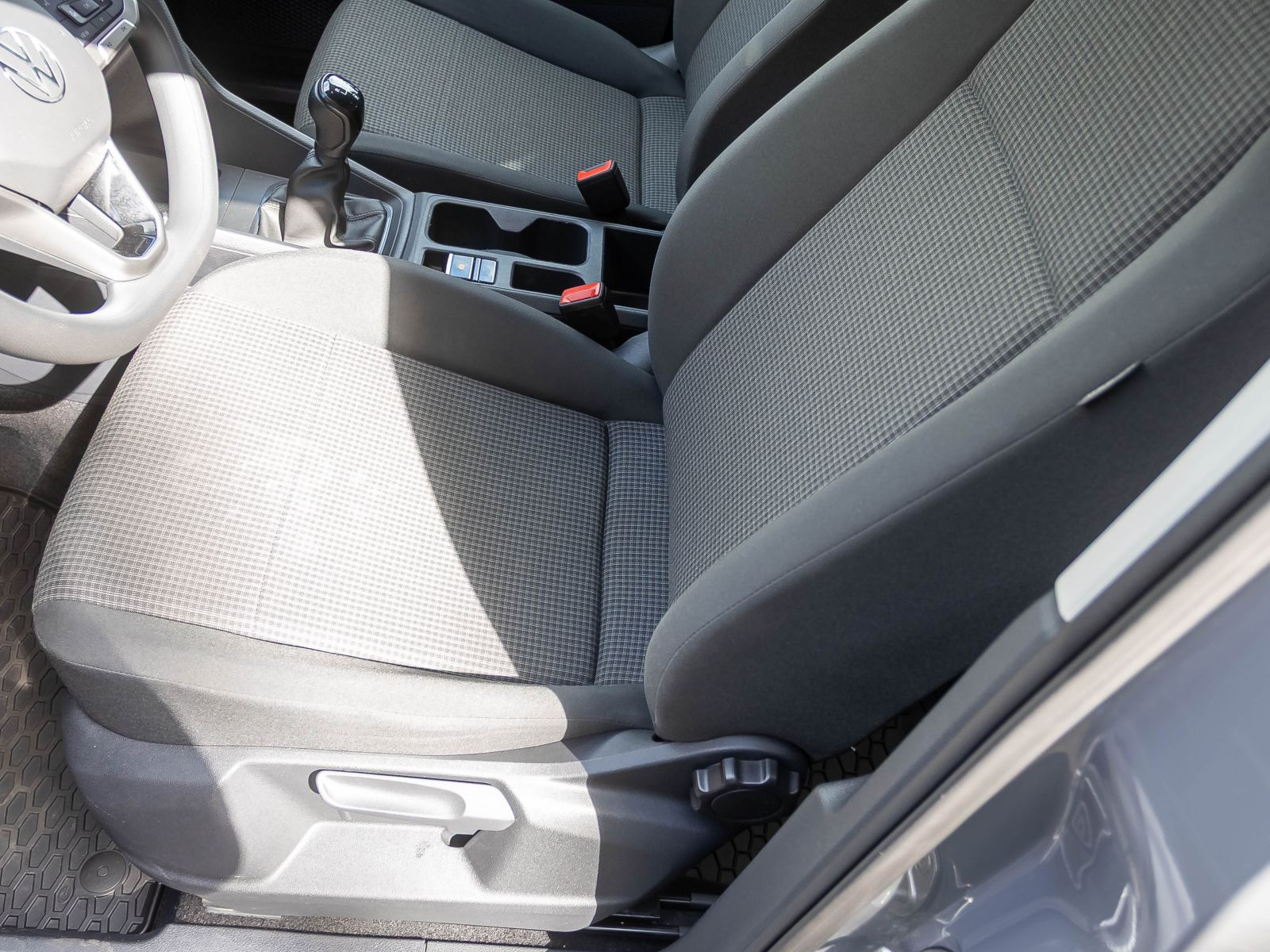 Volkswagen Caddy Maxi 1.5 TSI Kombi, Navi, Parkpilot, Klima