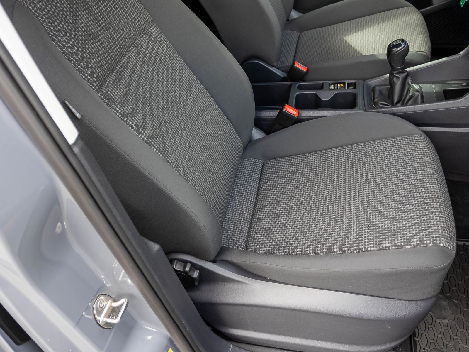 Volkswagen Caddy Maxi 1.5 TSI Kombi, Navi, Parkpilot, Klima