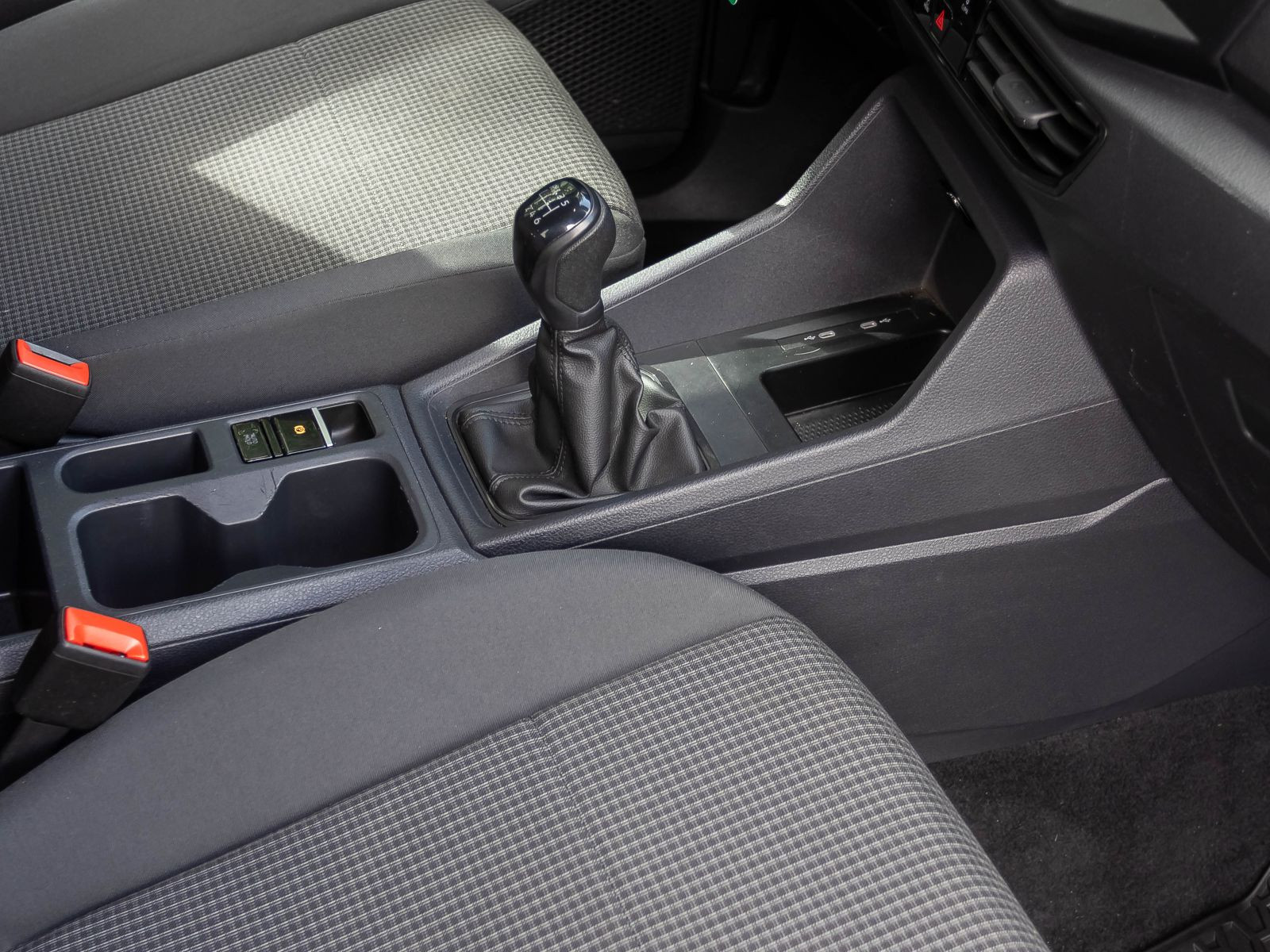 Volkswagen Caddy Maxi 1.5 TSI Kombi, Navi, Parkpilot, Klima