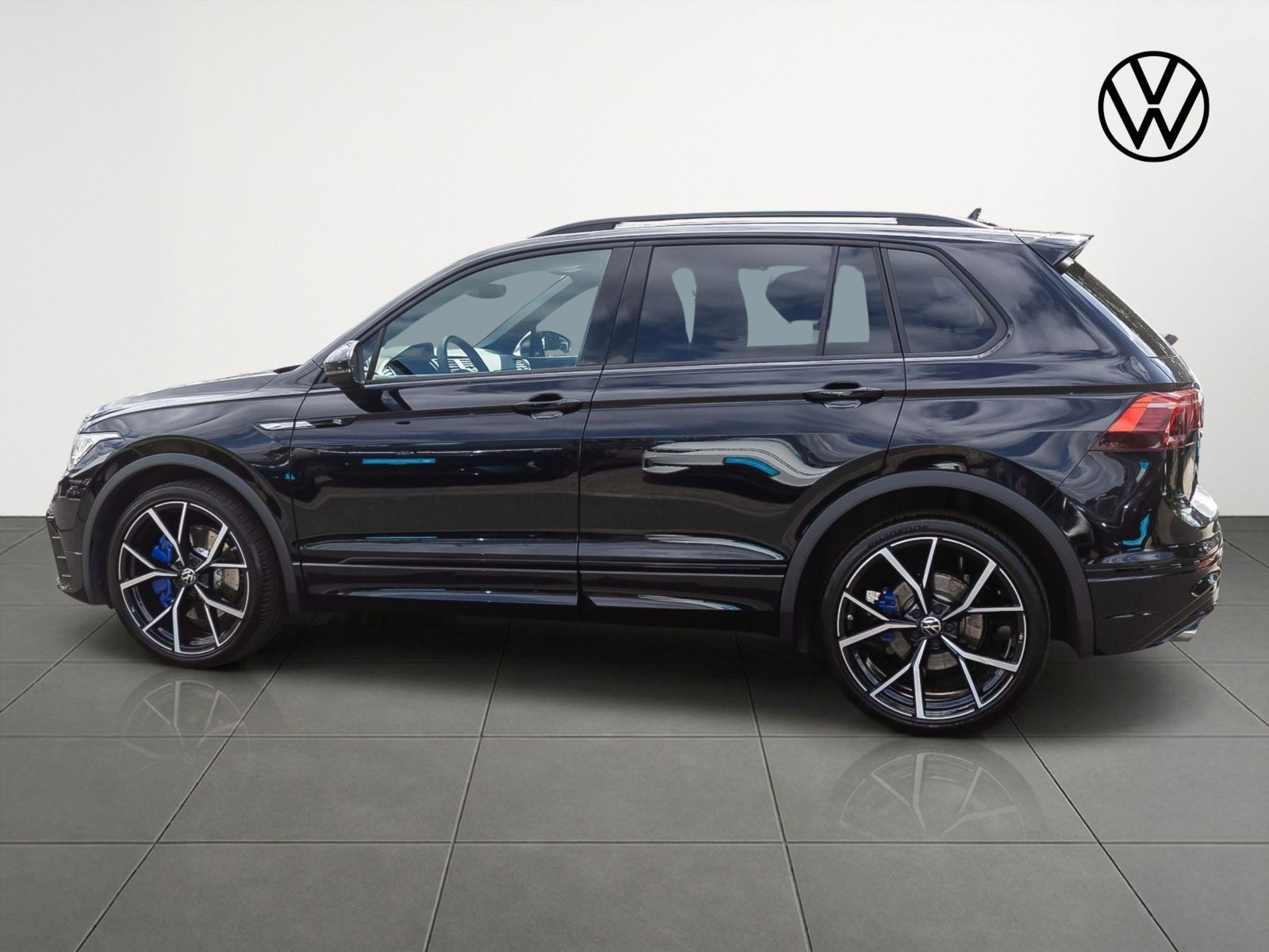 Volkswagen Tiguan R Black Style 2.0 TSI DSG, Panoramadach, LED-Matrix, Rückfahrkamera