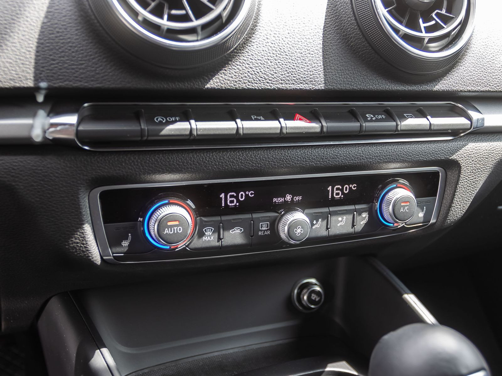 Audi A3 Sportback 35 TFSI S-tronic, Navi, Xenon, Klima, Sitzheizung, Parkpilot
