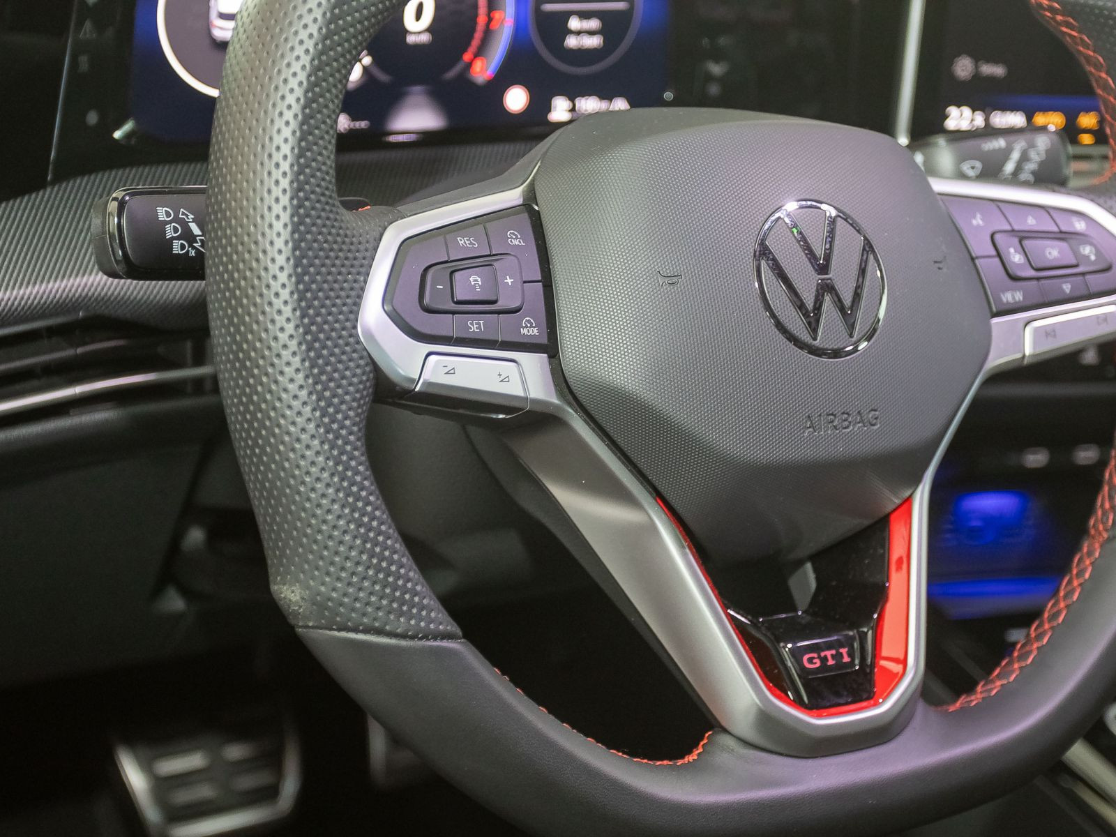 Volkswagen Golf VIII GTI 2.0 TSI DSG Clubsport Navi ACC EPH