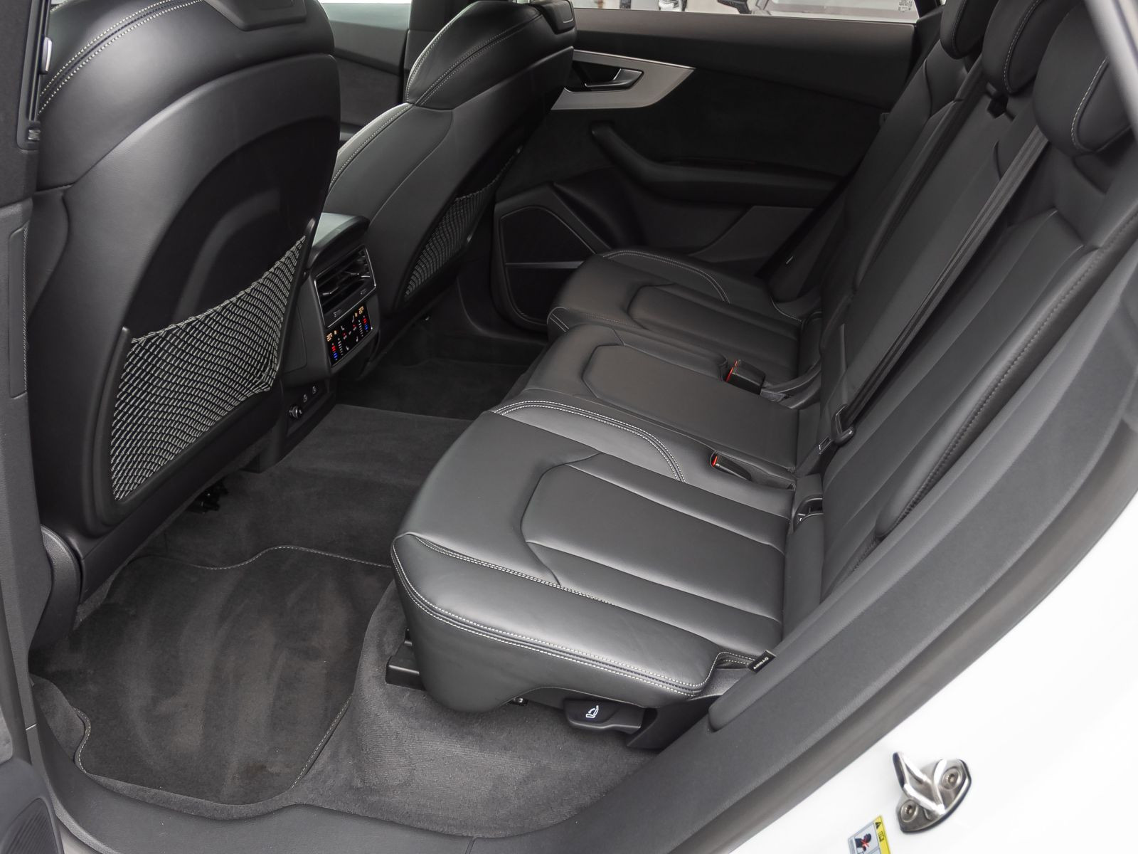 Audi SQ8 TFSI Navi Matrix Luftfederung B&O GRA AHK