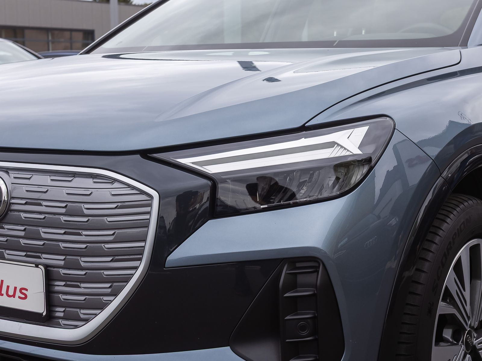 Audi Q4 e-tron advanced 40 Navi LED EPH Standklima AHK