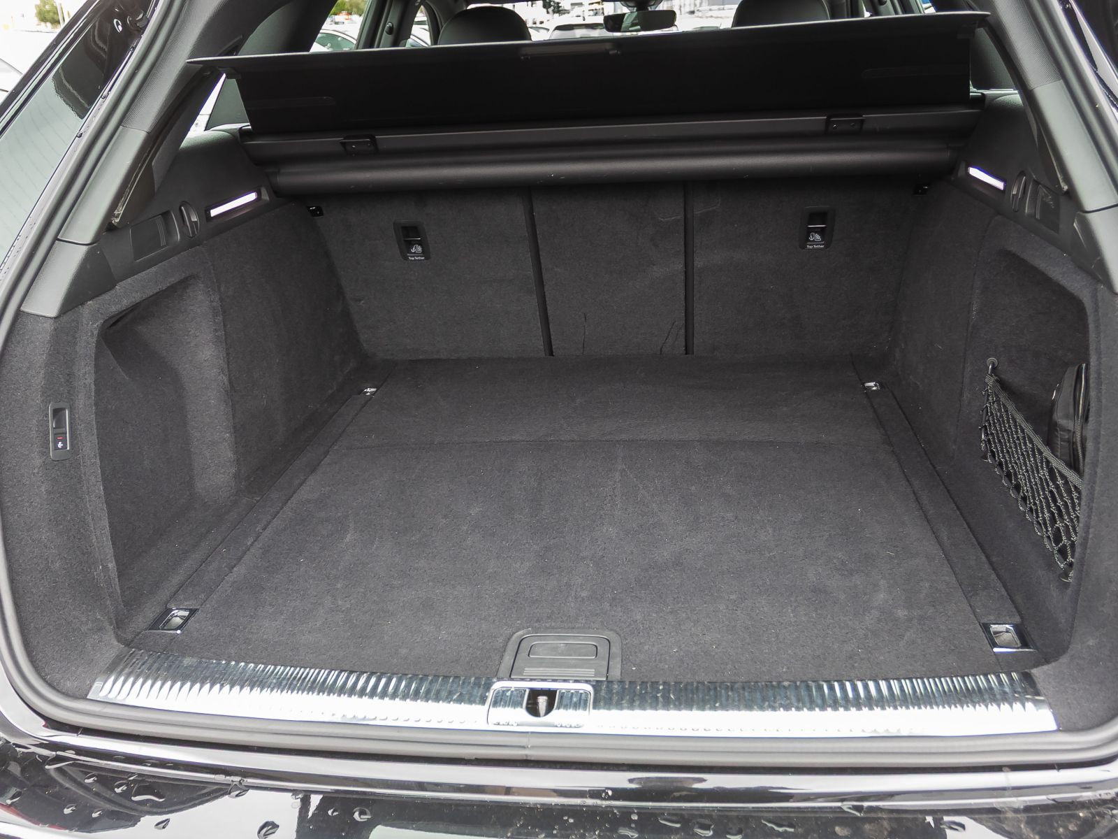 Audi A4 Avant Advanced 35TFSI Stronic Navi LED ACC AHK