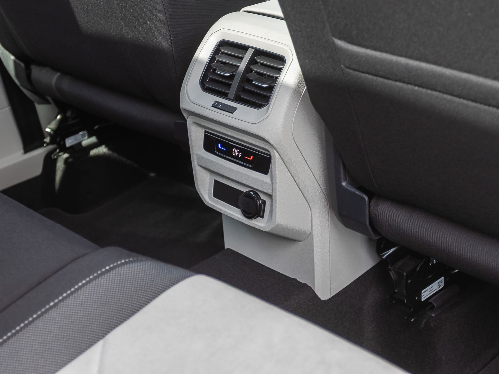Volkswagen Tiguan 1.5 TSI DSG Elegance, Panoramadach, LED-Matrix, Navi, Rückfahrkamera