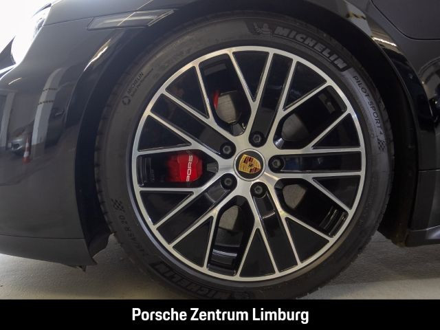 Porsche Taycan 4S HA-Lenkung BOSE Sitzbelüftung 20-Zoll