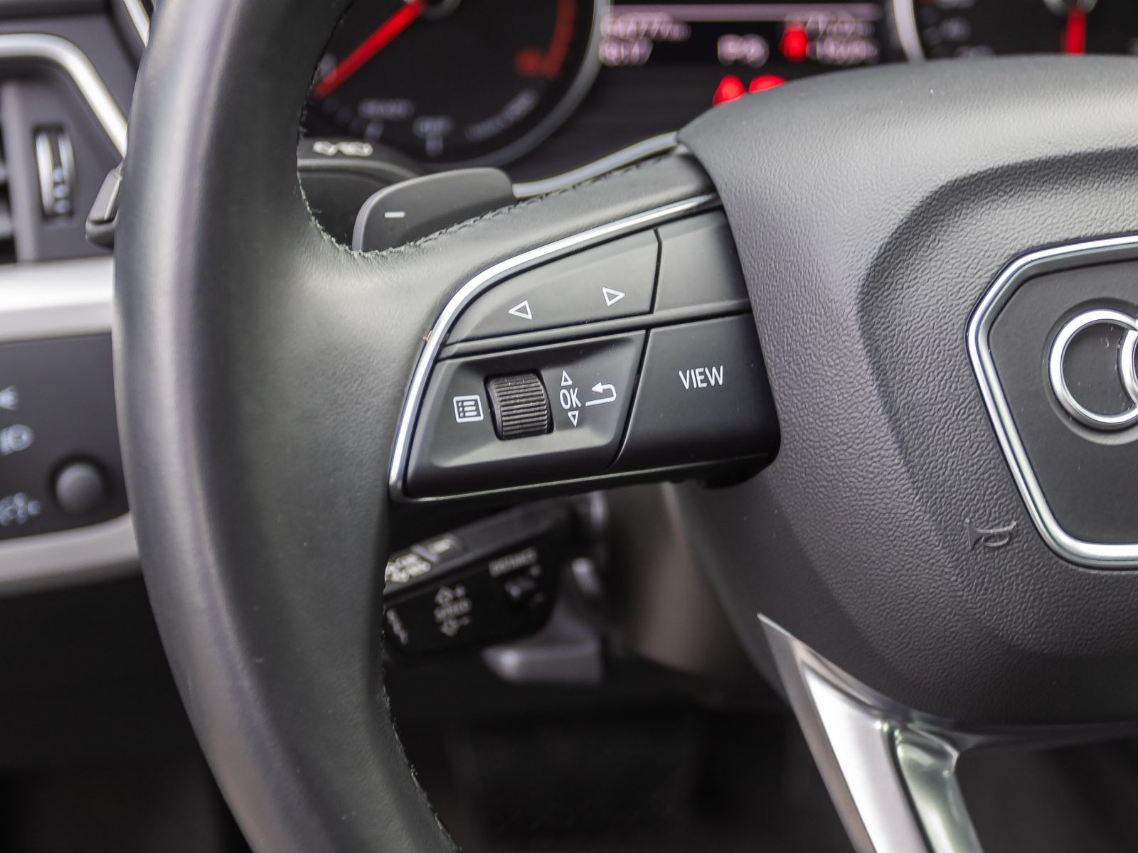 Audi A4 Avant Advanced 35TFSI Stronic Navi LED ACC AHK