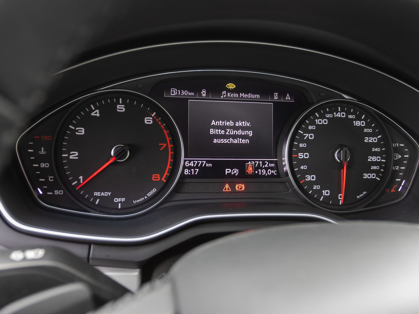Audi A4 Avant Advanced 35TFSI Stronic Navi LED ACC AHK