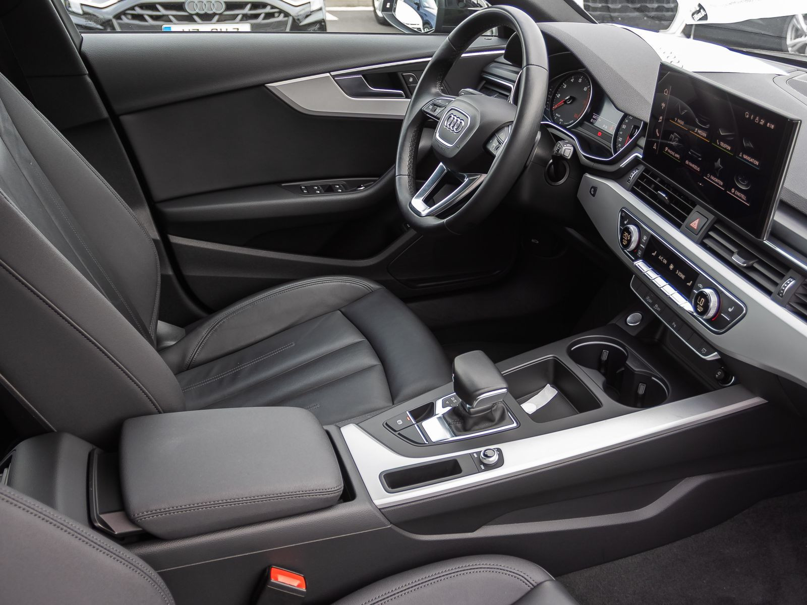 Audi A4 Avant Advanced 35TFSI Stronic Navi LED ACC AHK