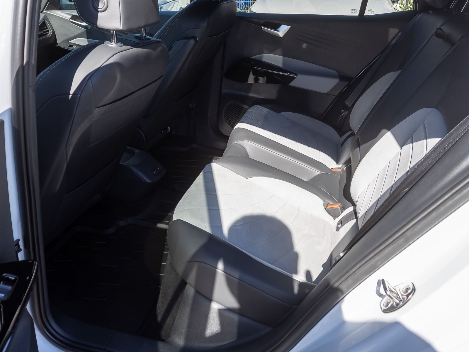 Volkswagen ID.3 Pro S Navi HUD Matrix ACC Standklima EPH