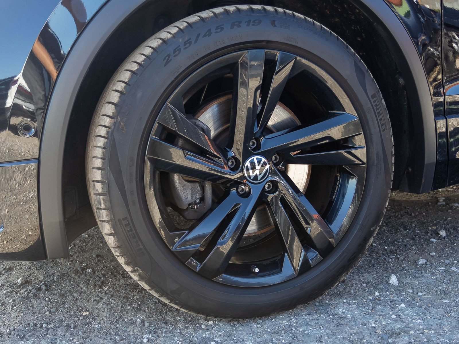Volkswagen Tiguan 2.0 TDI R-Line "Black Style" 4M DSG AHK