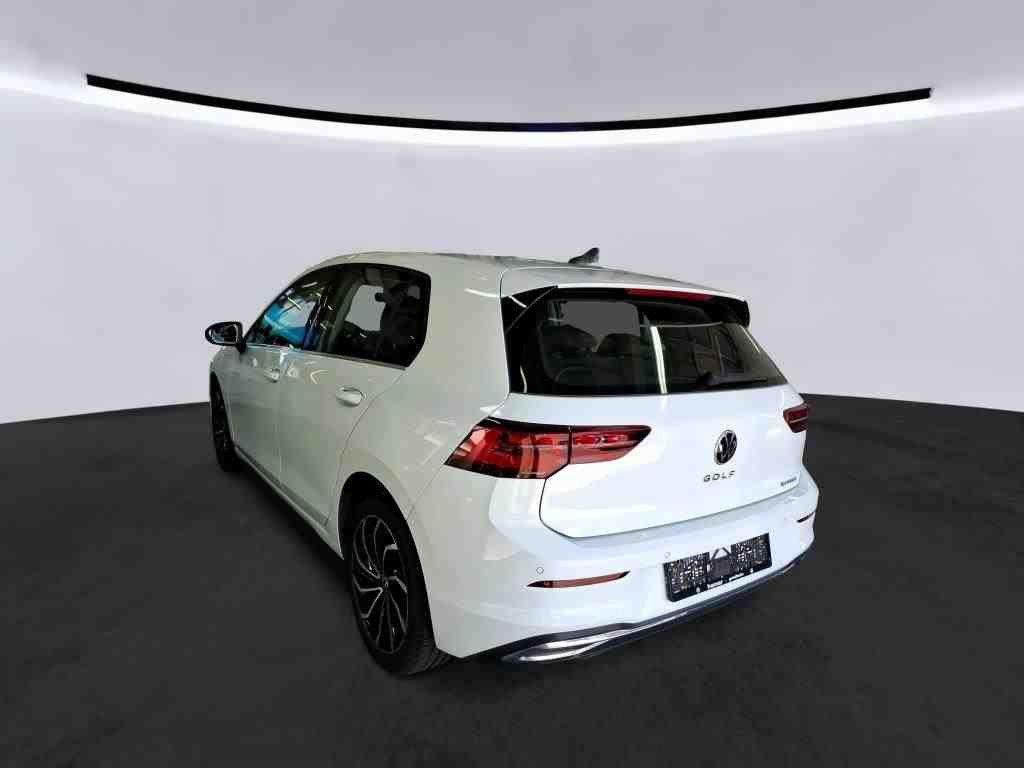 Volkswagen Golf VIII 1.4 TSI DSG eHybrid Style, LED-Matrix, Navi, App-Connect, Klima