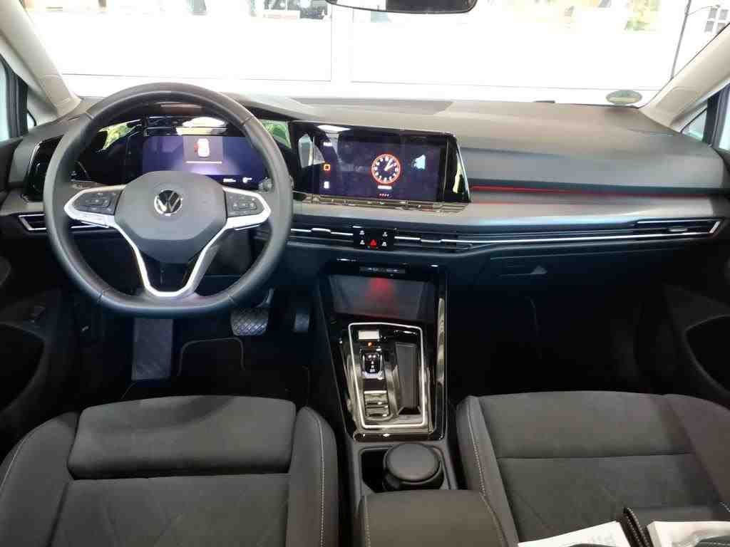 Volkswagen Golf VIII 1.4 TSI DSG eHybrid Style, LED-Matrix, Navi, App-Connect, Klima