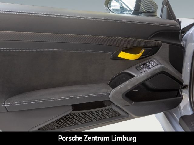 Porsche Cayman 718 GT4 RS Weissach-Paket Clubsportpaket