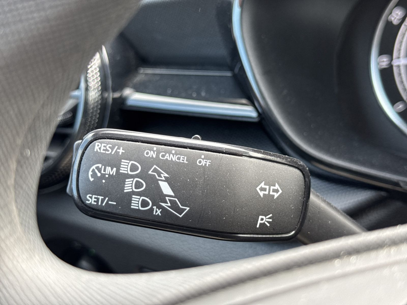 Skoda Fabia Active 1.0 MPI LED EPH GRA CarPlay