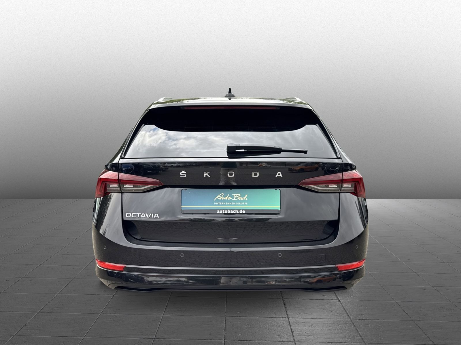 Skoda Octavia Combi Style 1.5TSI LED AHK EPH GRA KESSY