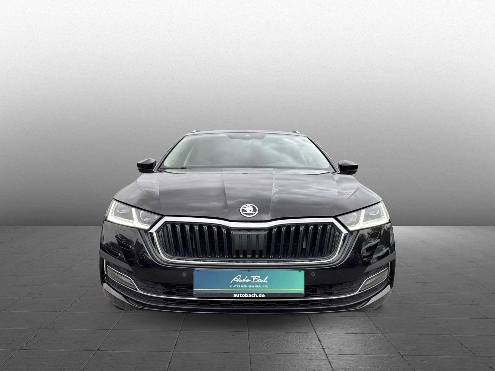 Skoda Octavia Combi Style 1.5TSI LED AHK EPH GRA KESSY