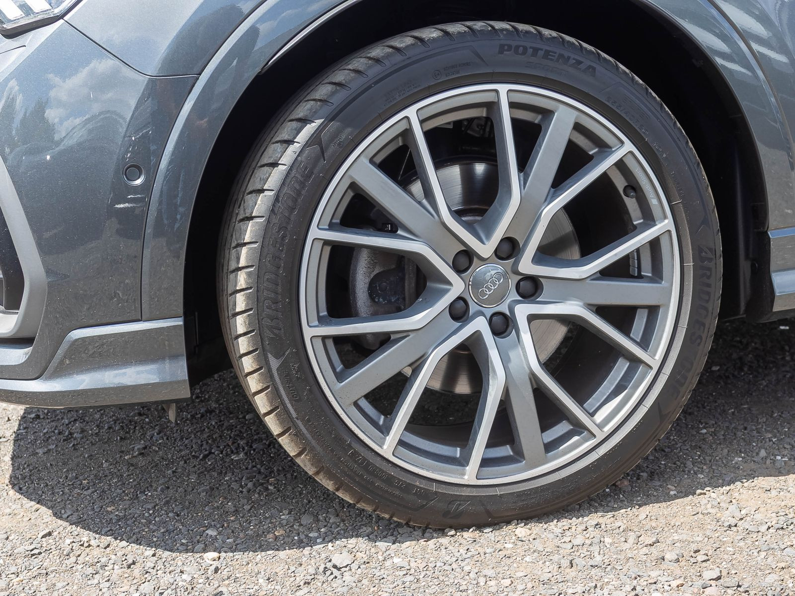 Audi Q3 S line 45TFSI qu Stronic Navi Matrix Panorama