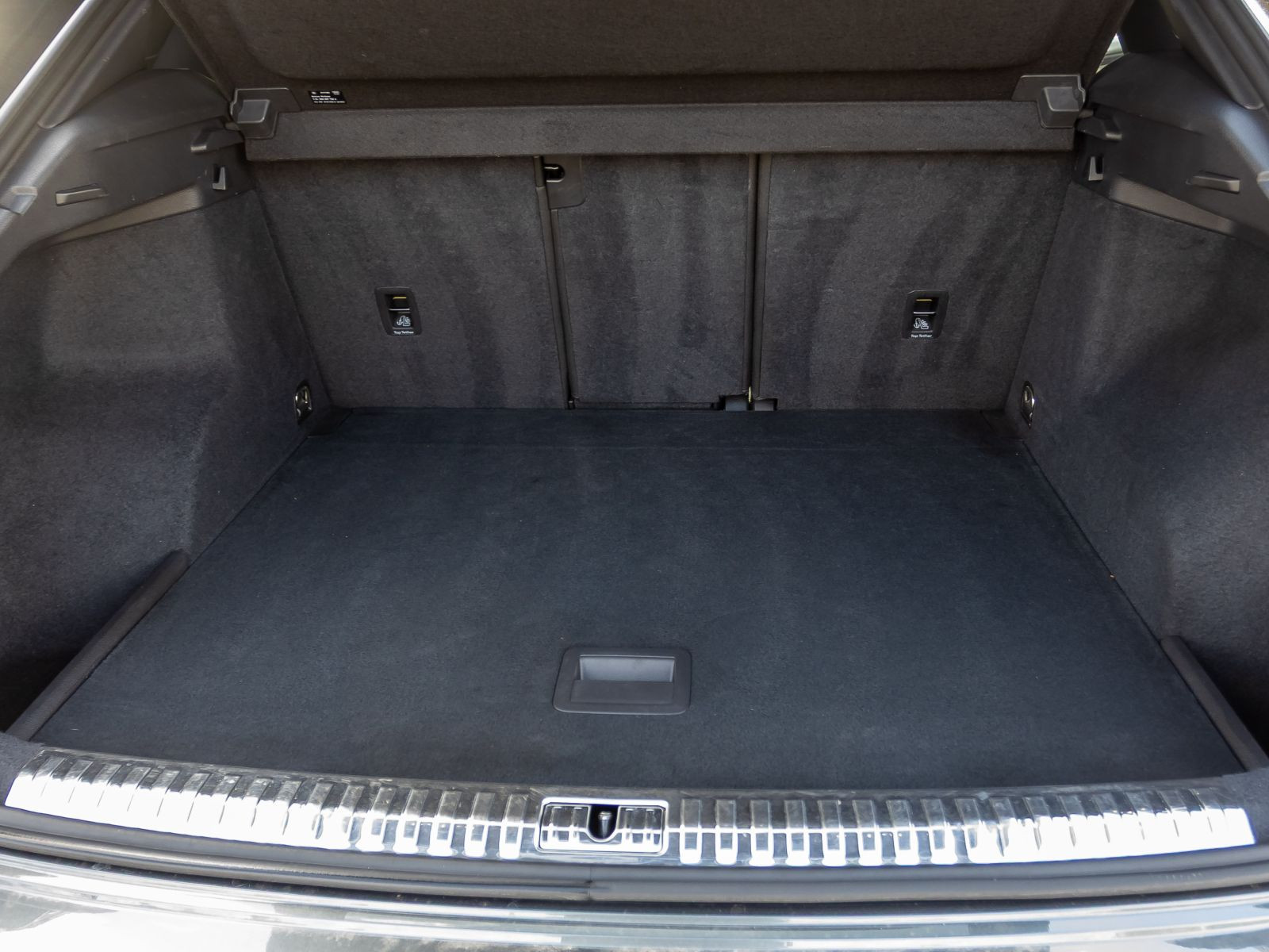 Audi Q3 S line 45TFSI qu Stronic Navi Matrix Panorama