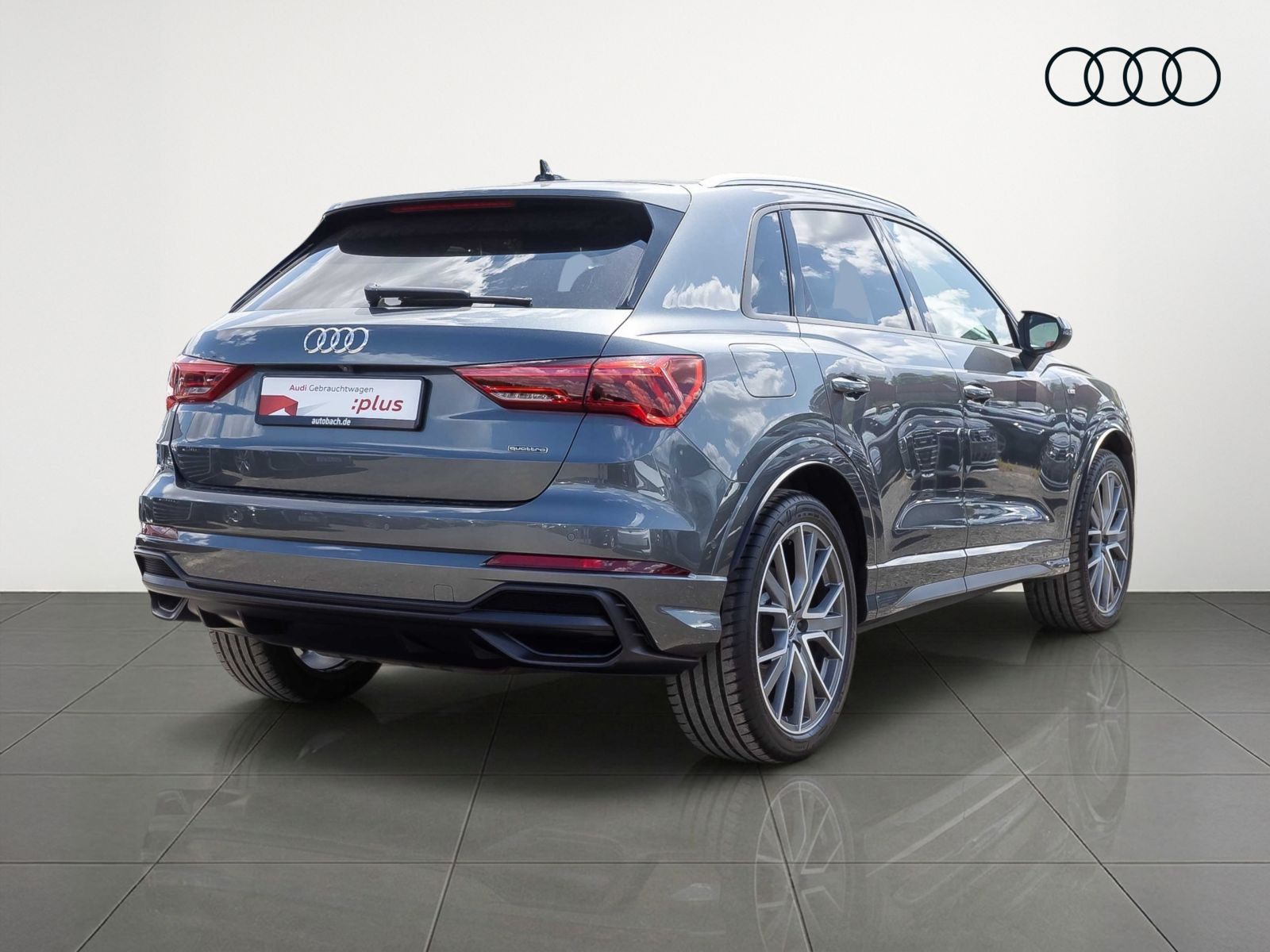 Audi Q3 S line 45TFSI qu Stronic Navi Matrix Panorama