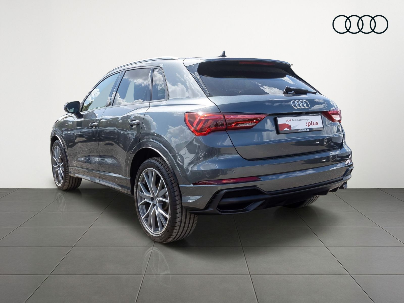 Audi Q3 S line 45TFSI qu Stronic Navi Matrix Panorama