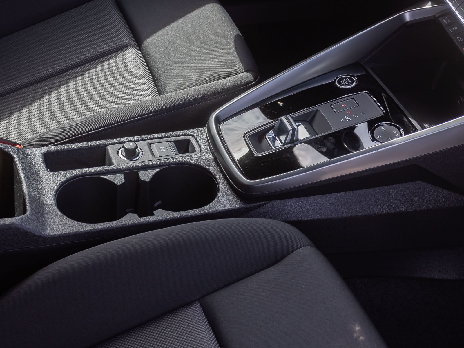 Audi A3 Sportback 40TFSIe Stronic LED GRA Sitzhzg RFK