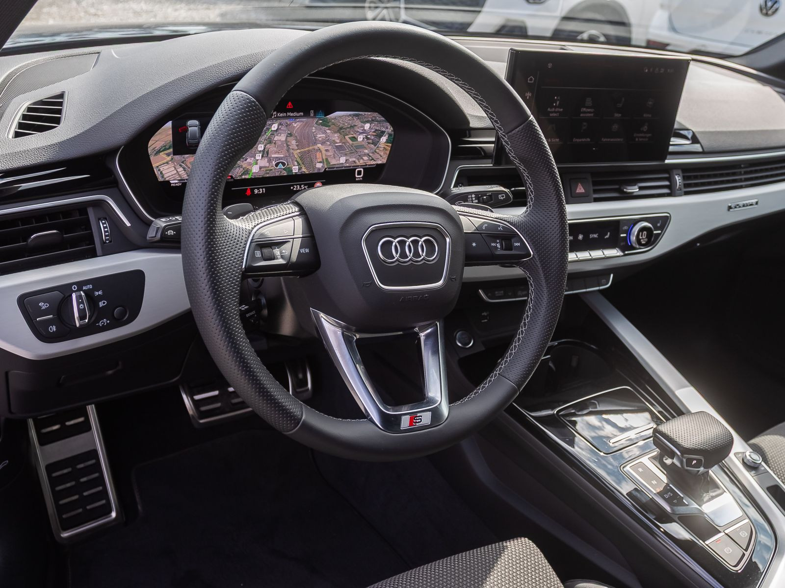 Audi A4 Avant S line 40TFSI qu Stronic Navi Matrix ACC