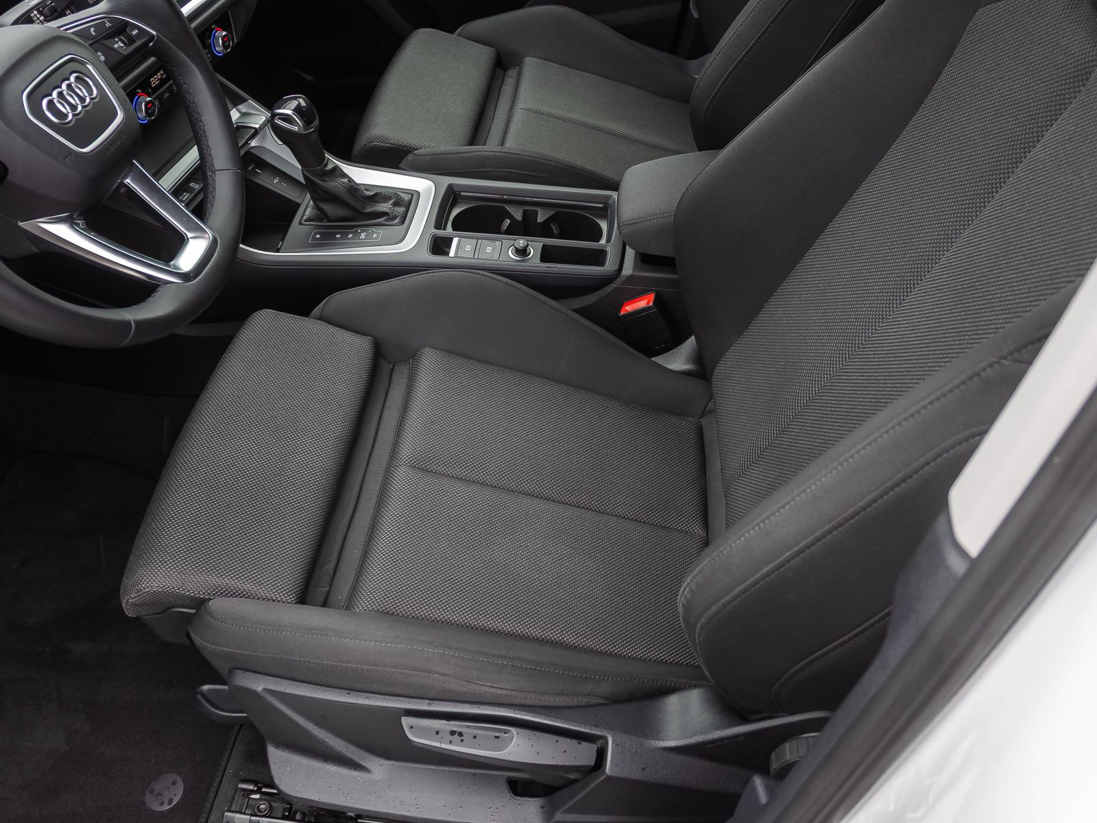 Audi Q3 Sportback 45TFSIe LED ACC EPH CarPlay DAB