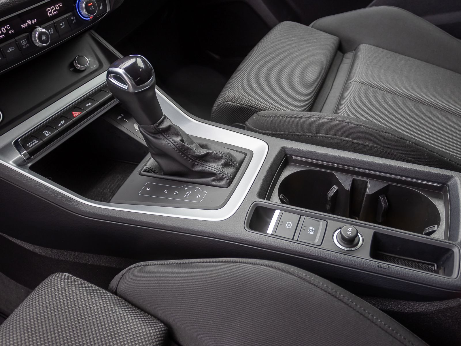 Audi Q3 Sportback 45TFSIe LED ACC EPH CarPlay DAB