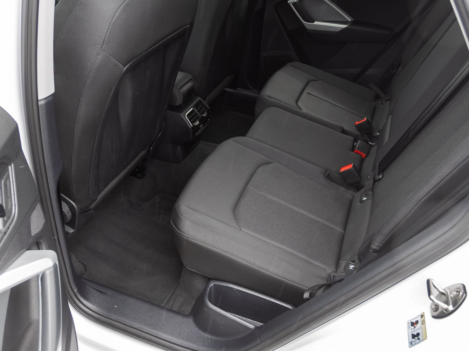 Audi Q3 Sportback 45TFSIe LED ACC EPH CarPlay DAB