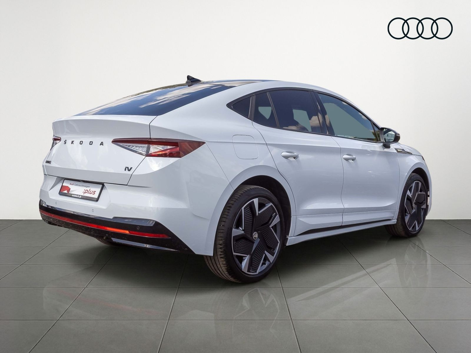 Skoda Enyaq Coupé RS Navi LED HuD Panorama Standklima AHK