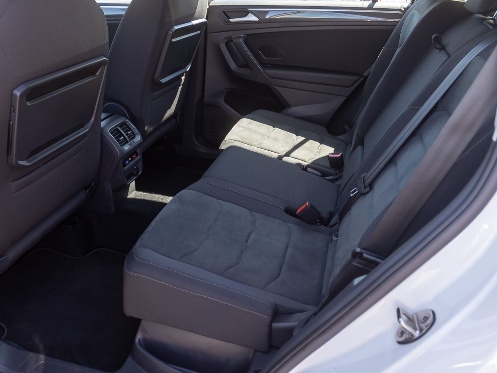 Volkswagen Tiguan Allspace Highline 1.5TSI DSG LED ACC EPH DAB