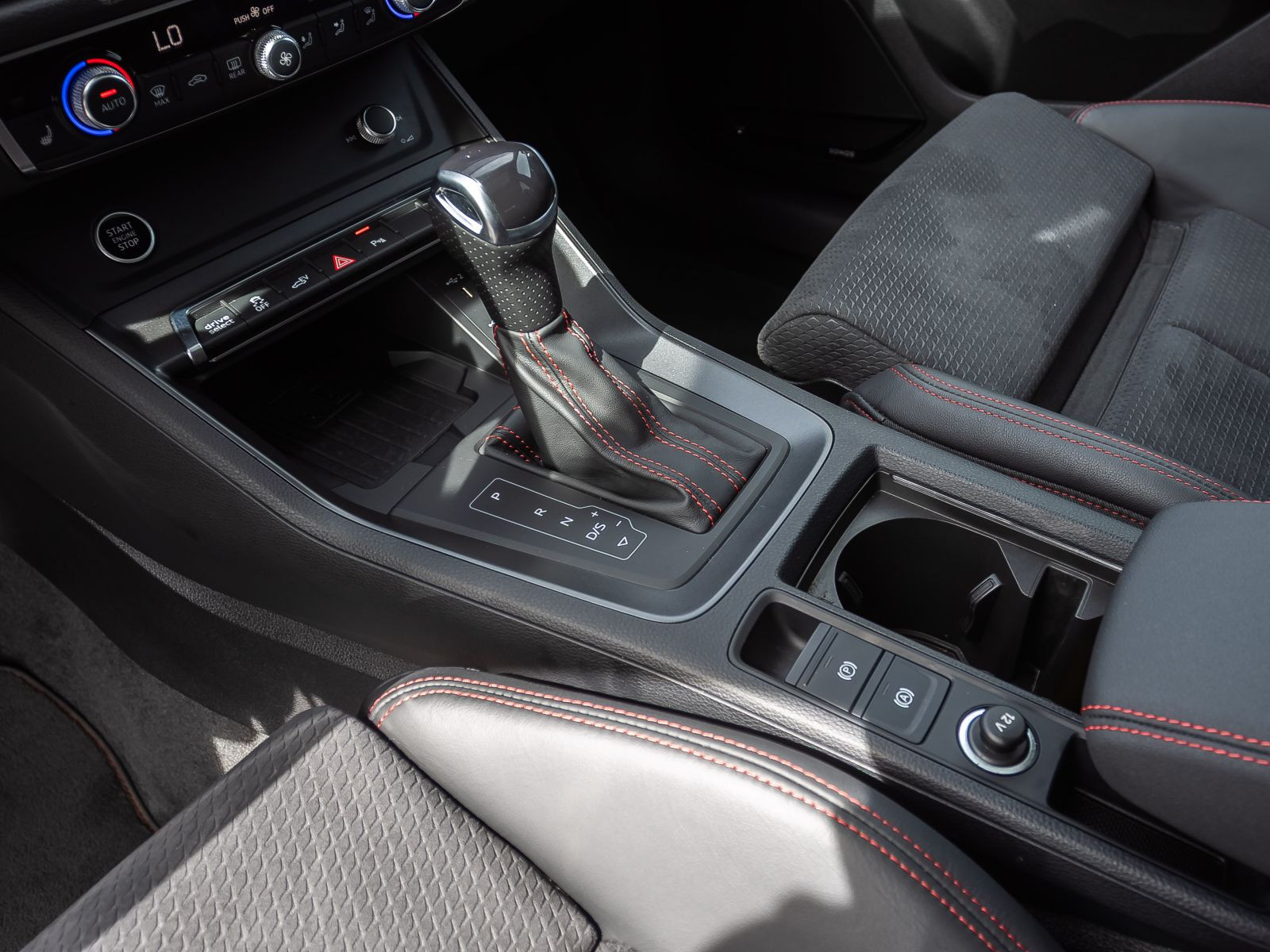Audi Q3 Sportback S line 45TFSIe Navi LED Panorama ACC