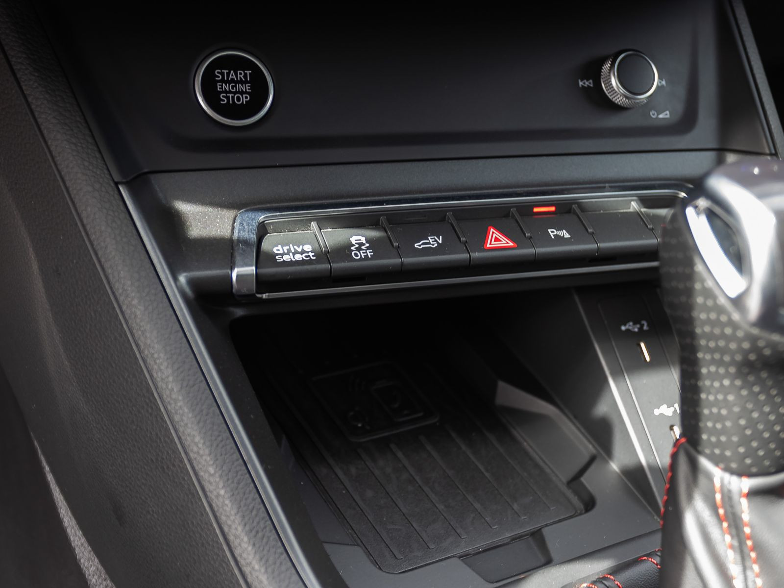 Audi Q3 Sportback S line 45TFSIe Navi LED Panorama ACC