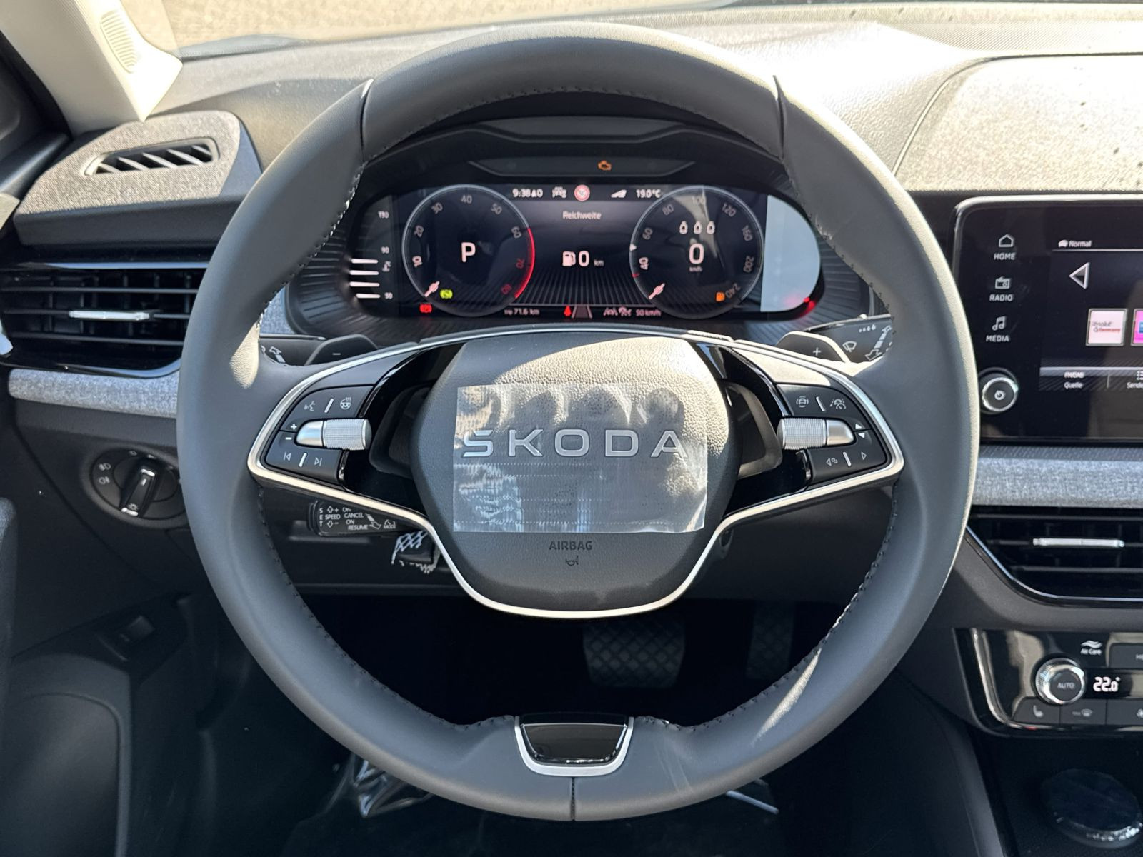 Skoda Kamiq Balance 1,0 TSI DSG ACC AHK RFK KESSY