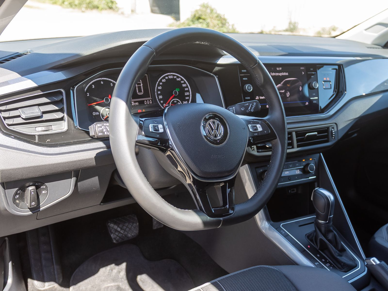 Volkswagen Polo 1.0 TSI Highline DSG Navi LED Sitzhzg EPH