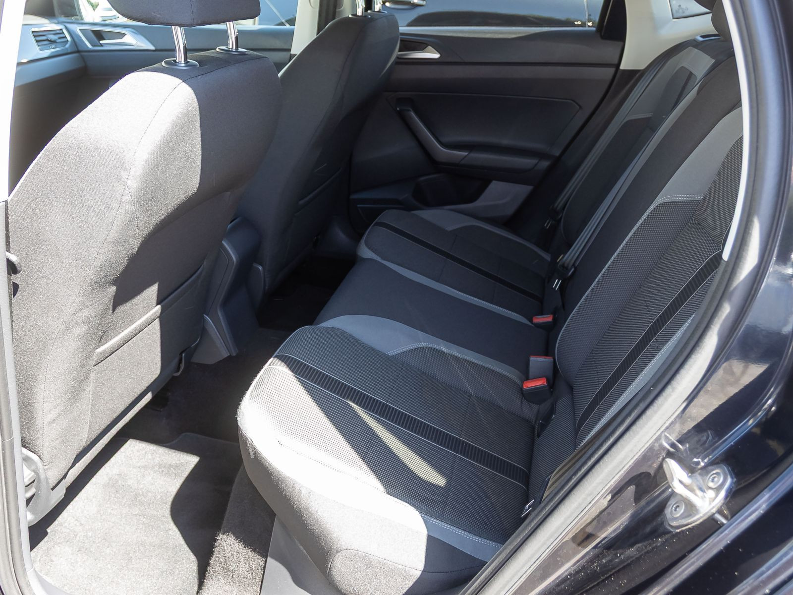 Volkswagen Polo 1.0 TSI Highline DSG Navi LED Sitzhzg EPH