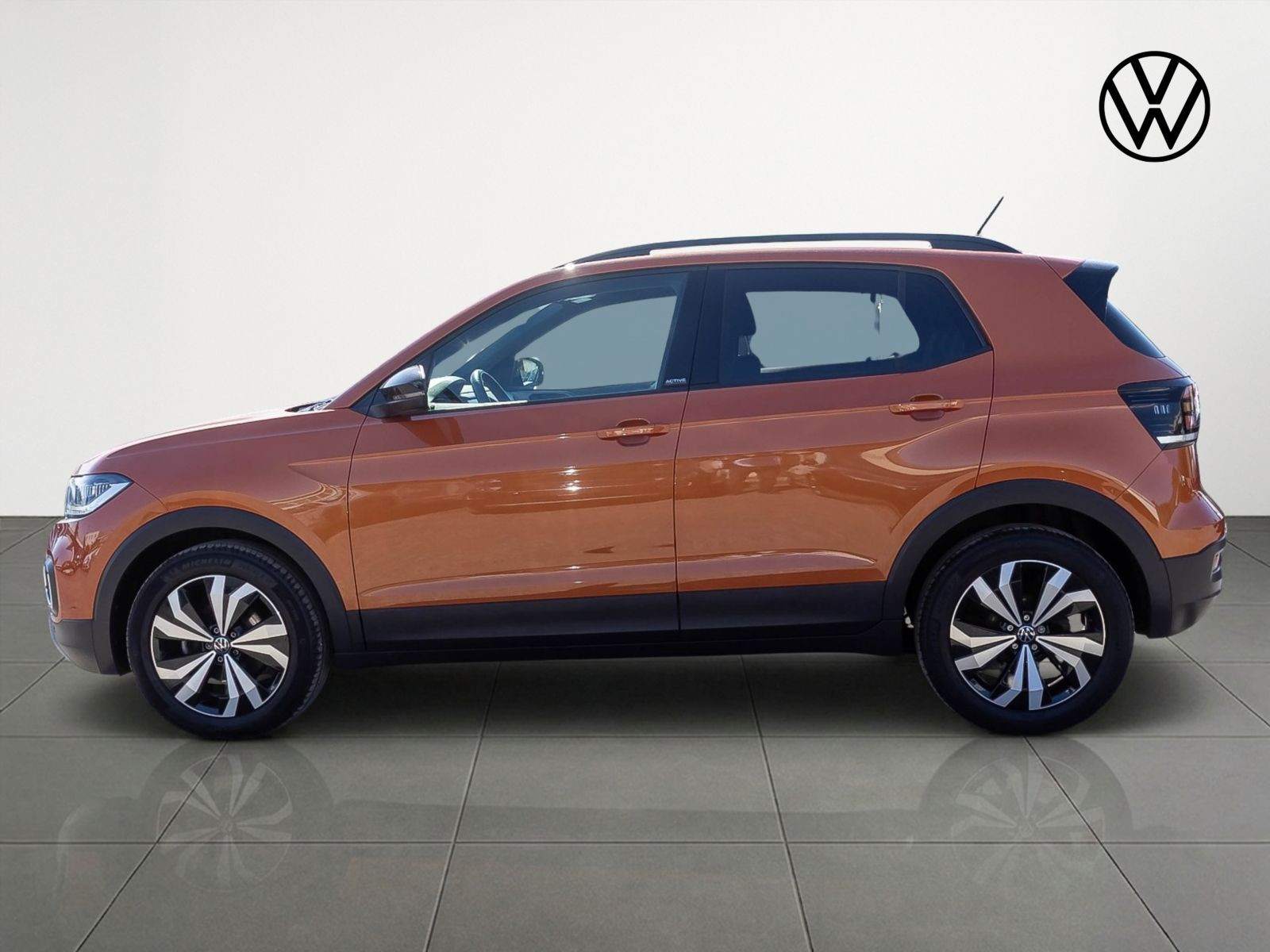 Volkswagen T-Cross ACTIVE 1.0TSI DSG Navi LED EPH CarPlay