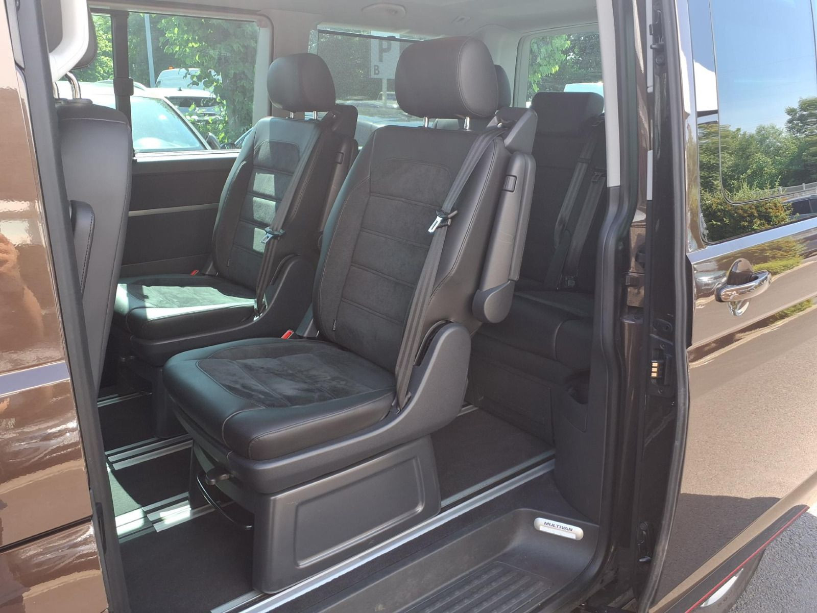 Volkswagen T6 Multivan 2.0 TDI DSG Comfortline, Navi, Standheizung, AHK