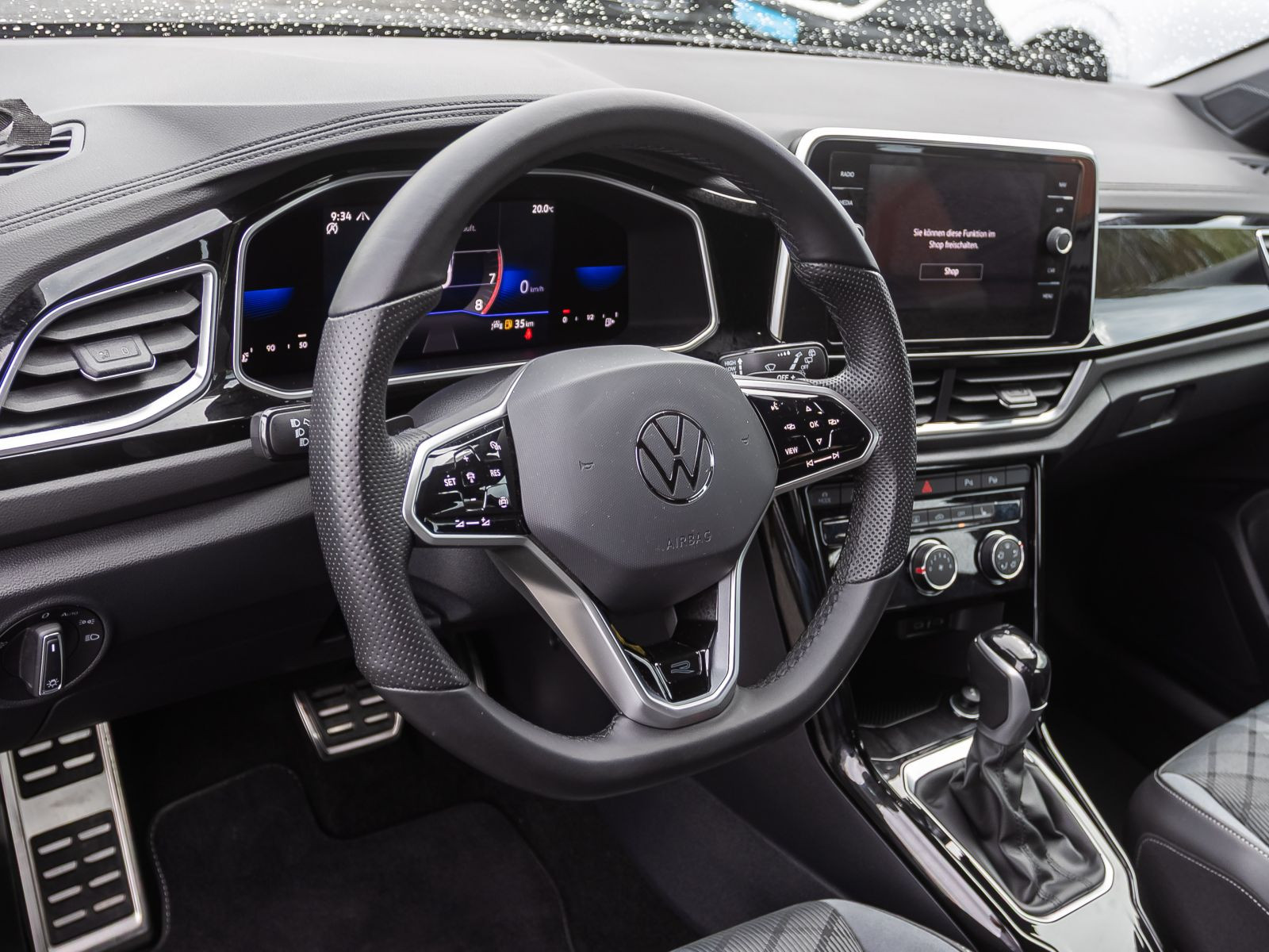 Volkswagen T-Roc R-Line 1.5TSI DSG LED ACC EPH CarPlay DAB