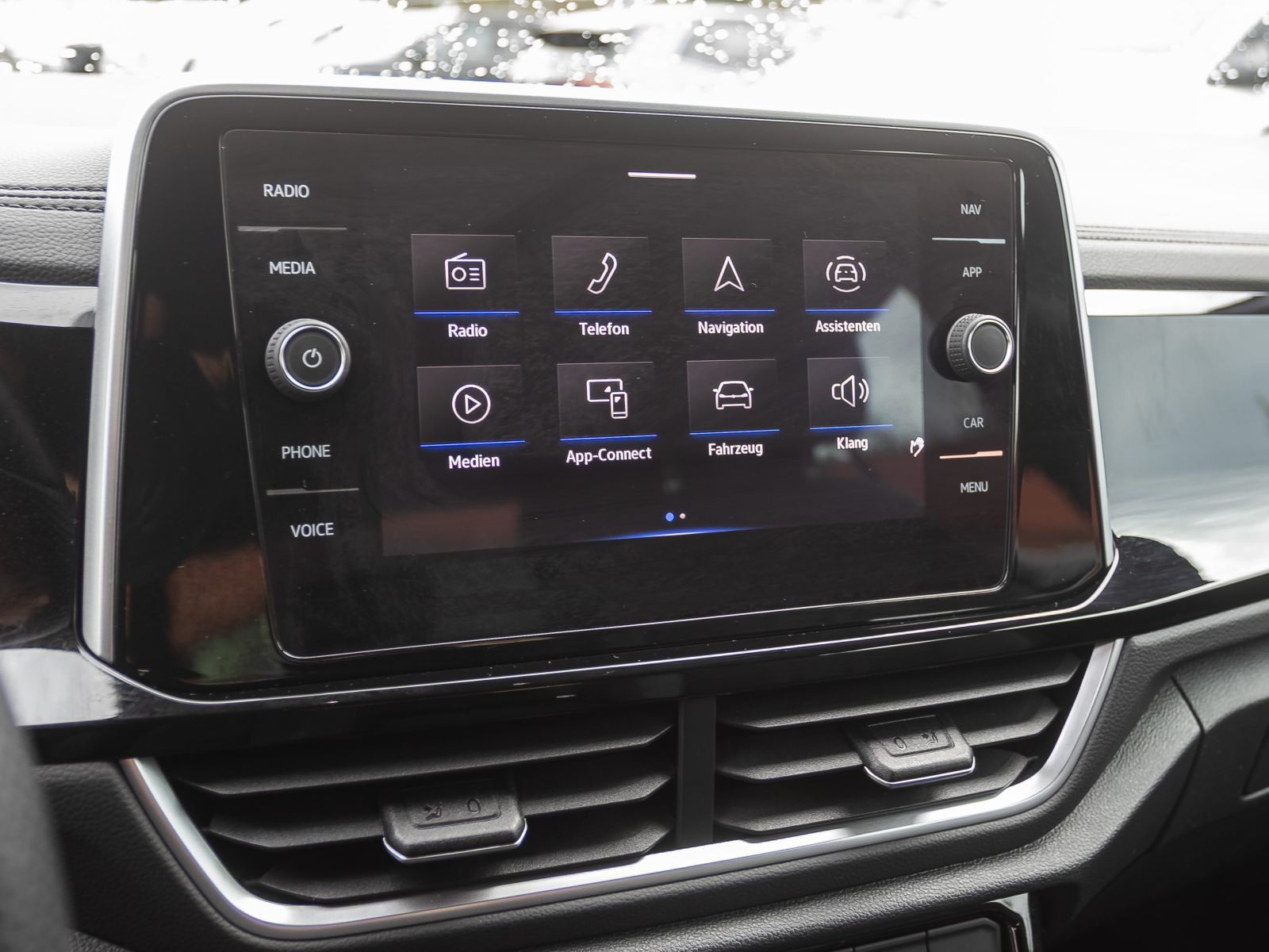 Volkswagen T-Roc R-Line 1.5TSI DSG LED ACC EPH CarPlay DAB