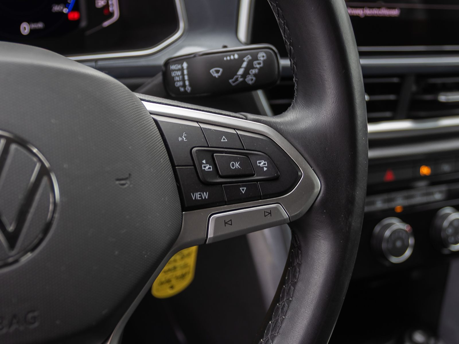 Volkswagen T-Roc Style 1.0TSI Navi LED ACC EPH CarPlay