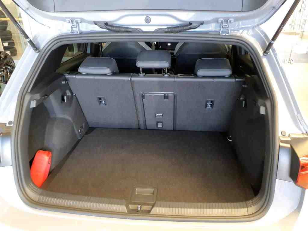 Volkswagen Golf VIII GTD 2.0TDI DSG Navi Matrix HuD Panorama ACC