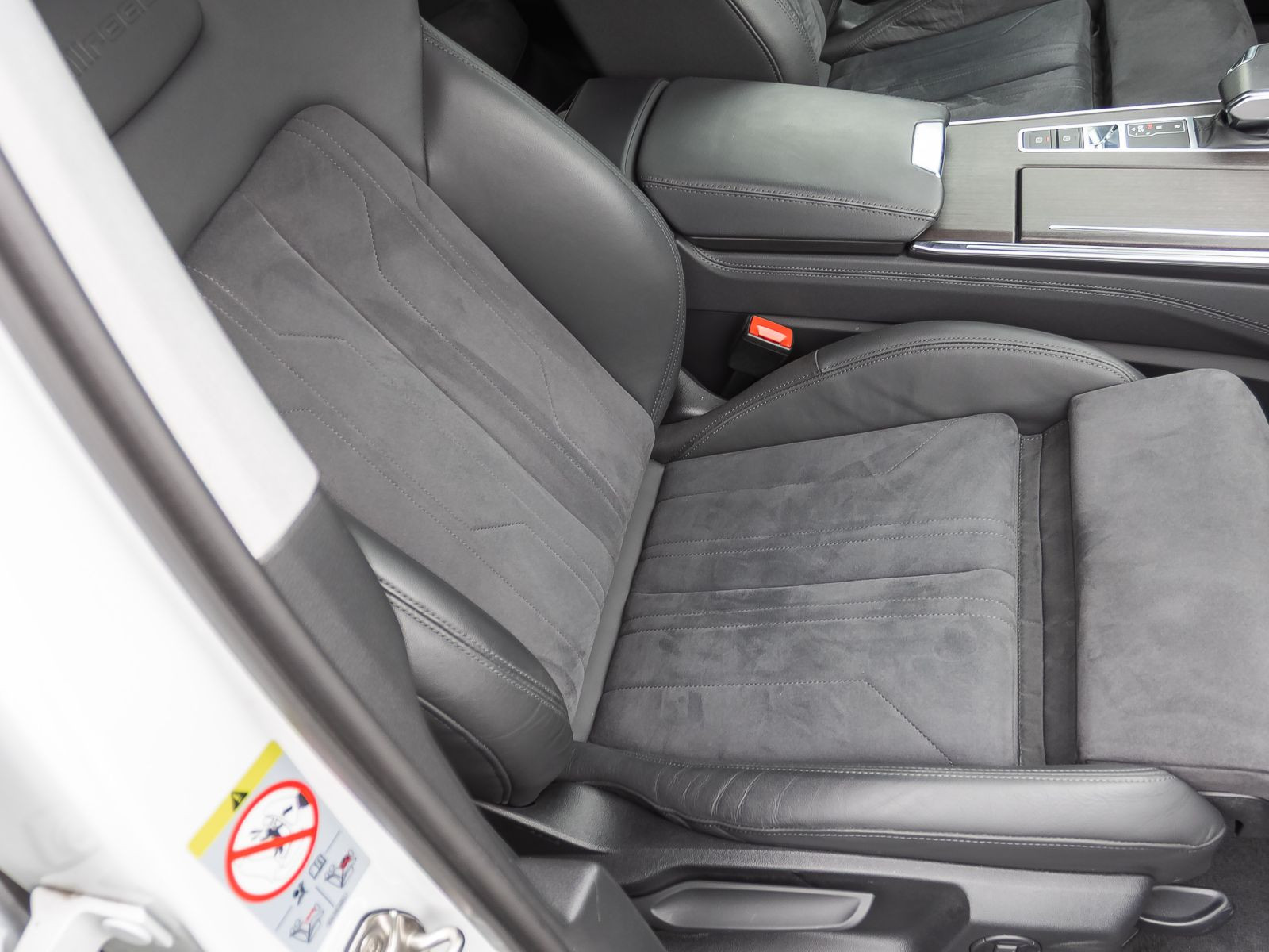 Audi A6 allroad quattro 55TDI Navi Matrix HuD Luftfederung B&O AHK