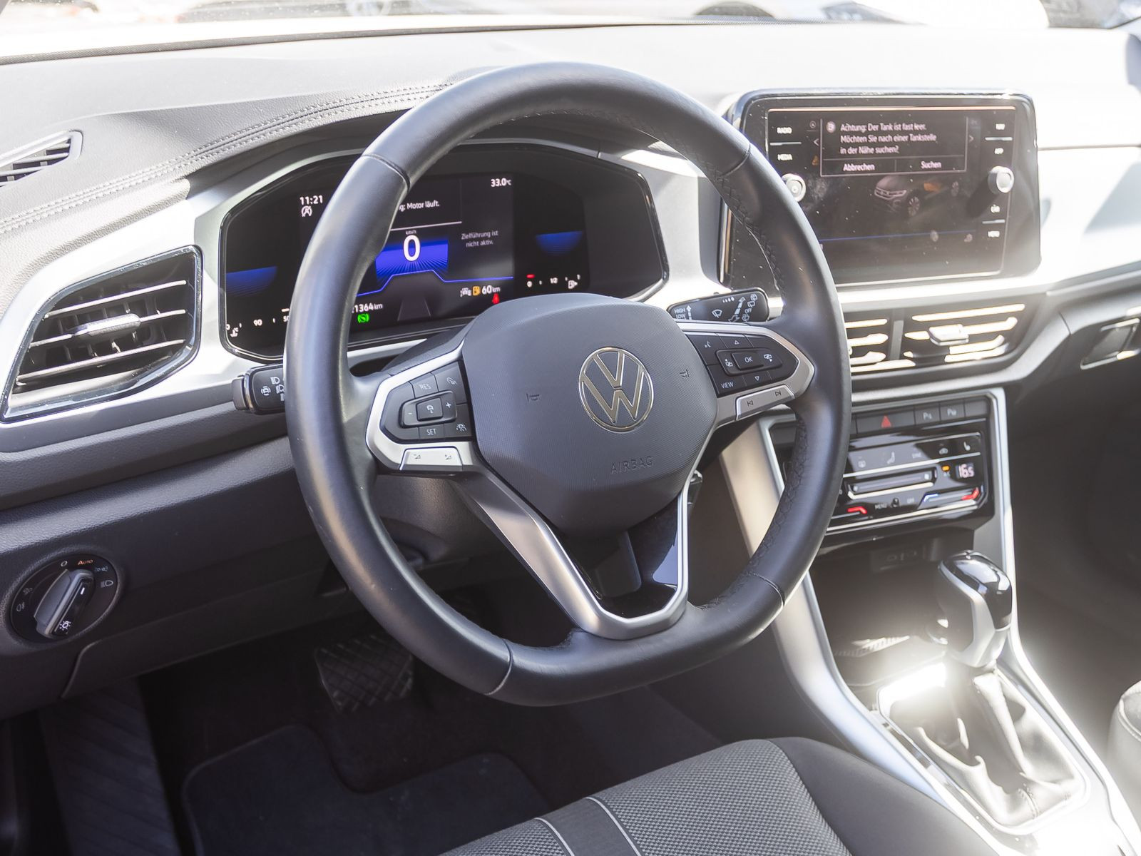 Volkswagen T-Roc 1.5 TSI DSG Life, AHK, Navi, LED, Rückfahrkamera, App-Connect