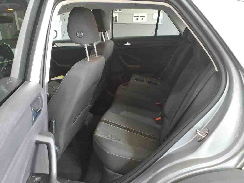 Volkswagen T-Roc 1.5 TSI DSG Life, AHK, Navi, LED, Rückfahrkamera, App-Connect