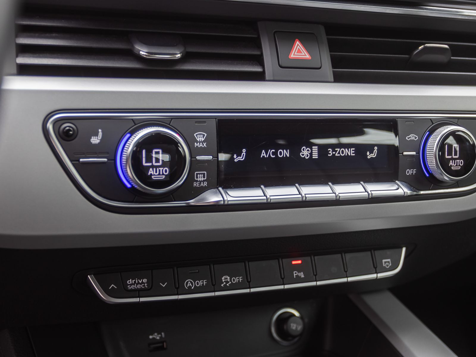 Audi A4 Avant Advanced 40TDI qu Stronic Navi LED ACC AHK