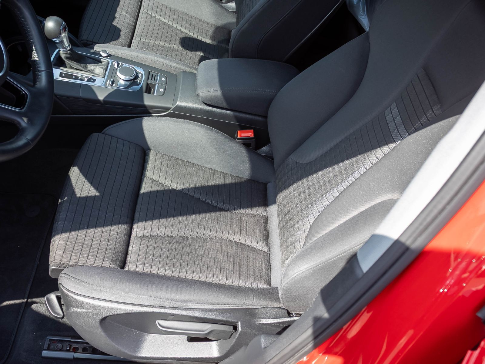 Audi A3 Limousine Sport 2.0TDI Stronic Navi GRA EPH