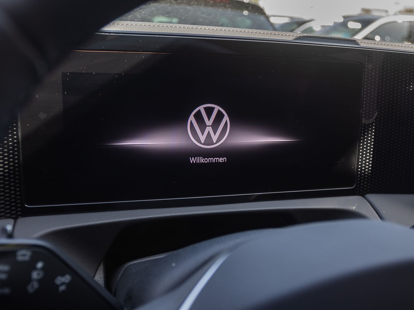 Volkswagen Tiguan 1.5 eTSI DSG Goal, Navi, LED, Area View inkl. Rückfahrkamera, App-Connect